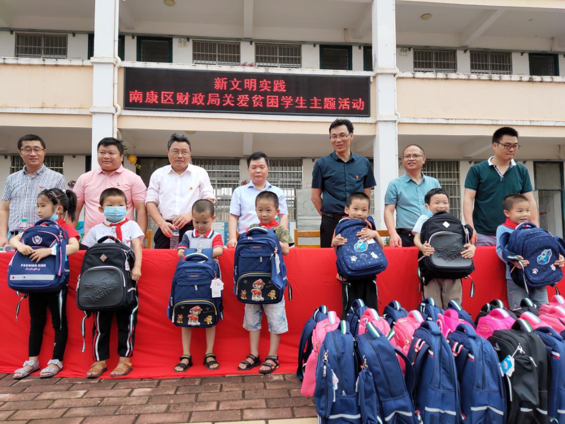 泰和县小学领导团队重塑，引领未来教育新篇章